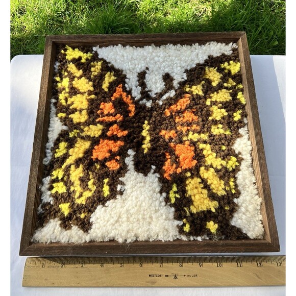 Vintage 1970s Monarch Butterfly Latch Hook, Paragon Needlecraft Shag Retro MCM - Picture 6 of 6